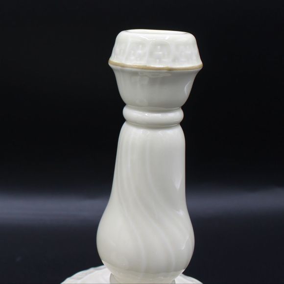Vintage Ivory Porcelain Mikasa Tivoli D1000 Candle Holders Candlesticks 7" Pair - Picture 8 of 9